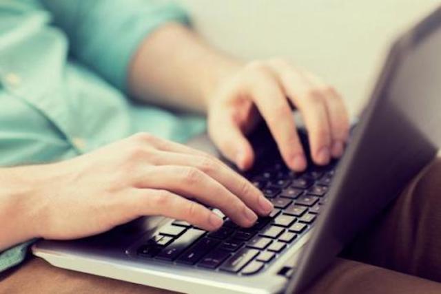 Uomo incontri online 